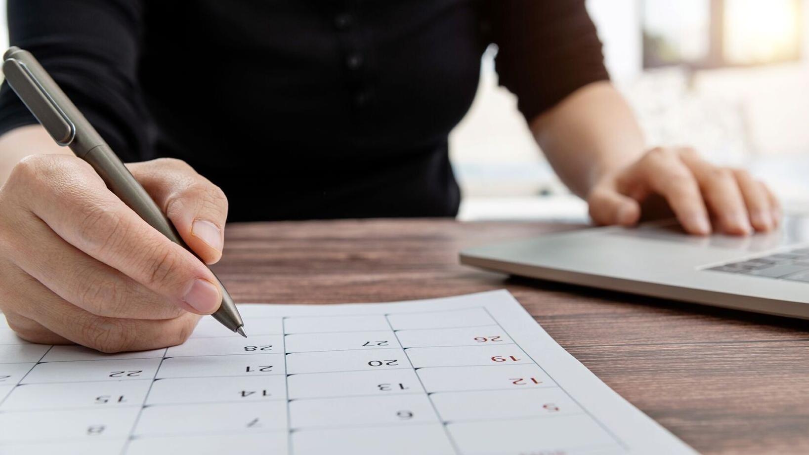 It’s leap day, also known this year as a regular workday. Here’s what that means for your paycheck.